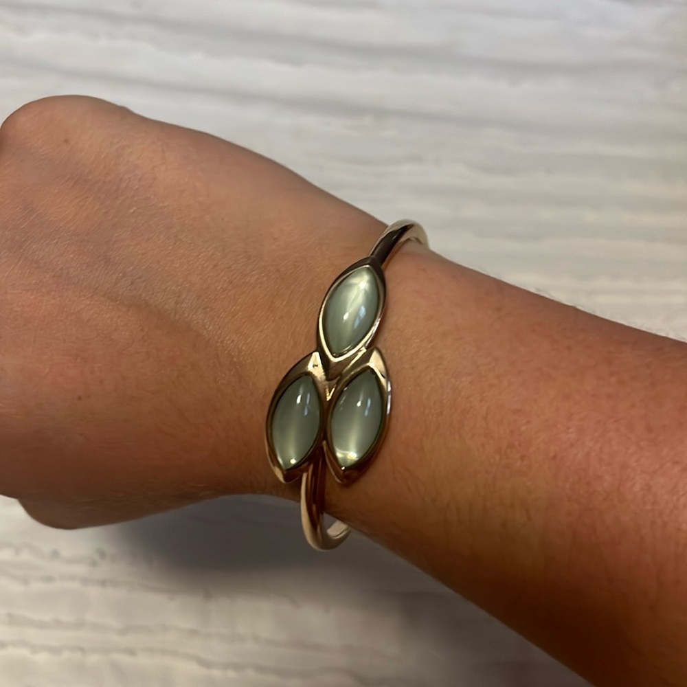 Good Bangle with Green Stones